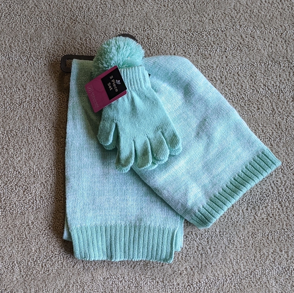 3-Piece Beanie, Scarf, Gloves Set